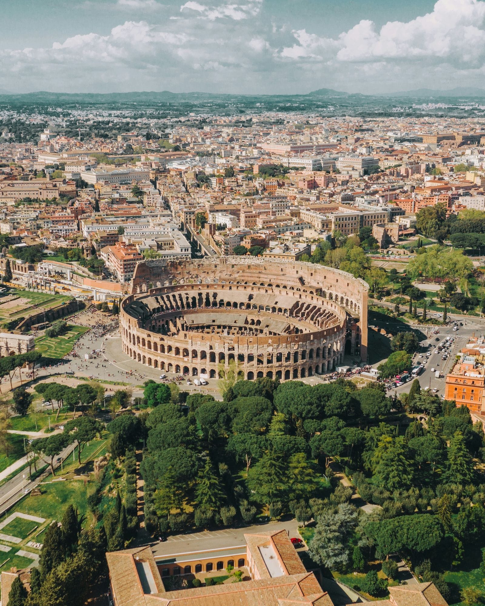 The Colosseum in Rome, Italy. Photo by Spencer Davis on Unsplash.